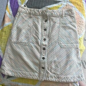 Skirt size s